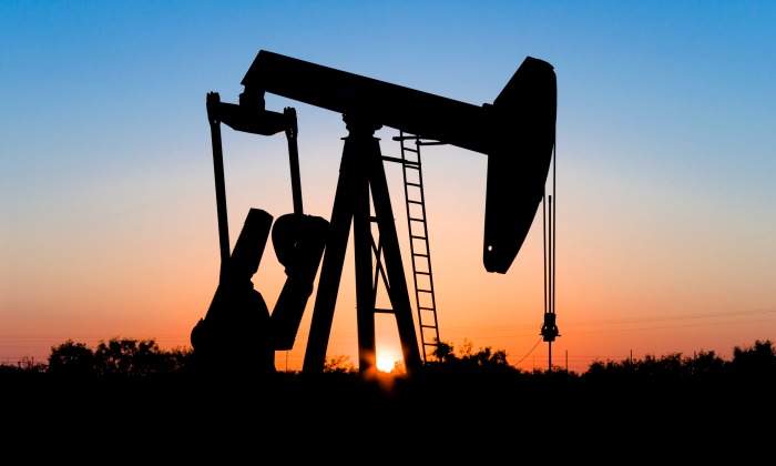 petroleo-atardecer.jpg