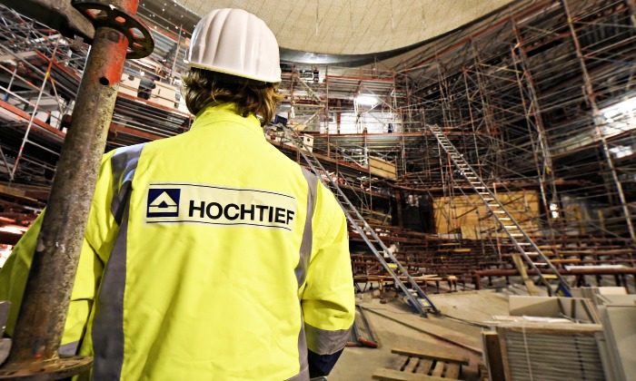 hochtief-trabajador-700.jpg