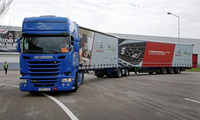 camion-mega-efe-espana-700.jpg