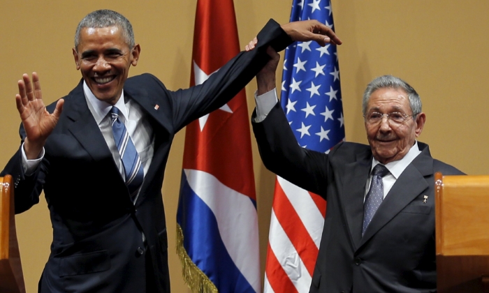obama-castro-raul.jpg
