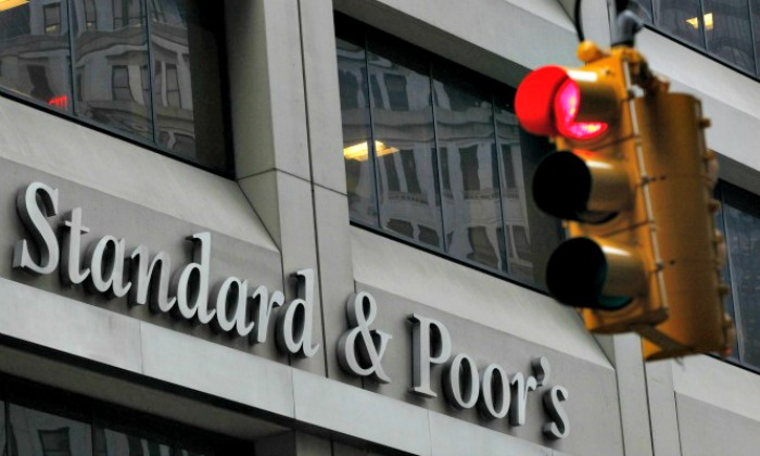 Standard-poor-agencia-rating-700.jpg