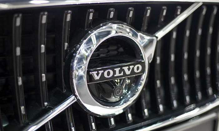 700x420_volvo-defini.jpg