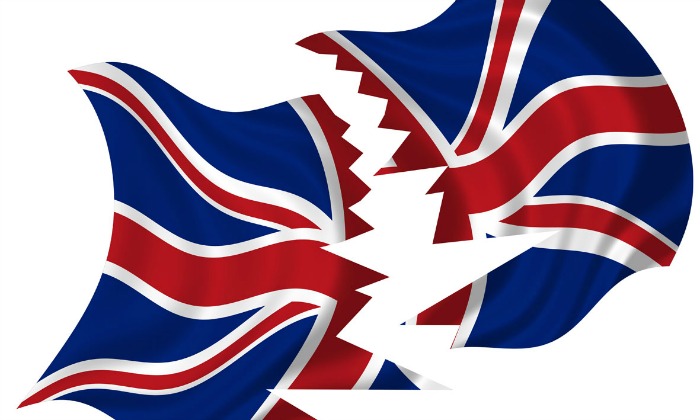 reino-unido-bandera-rota.jpg