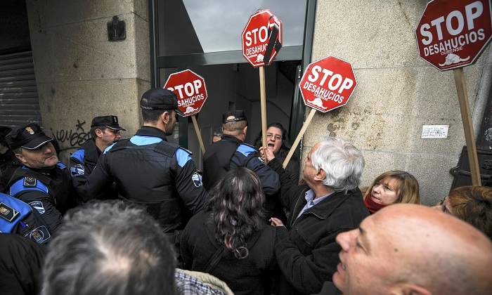 Hipotecas_Bancos_Protesta.jpg