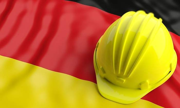 700x420_alemania-trabajo-casco.jpg