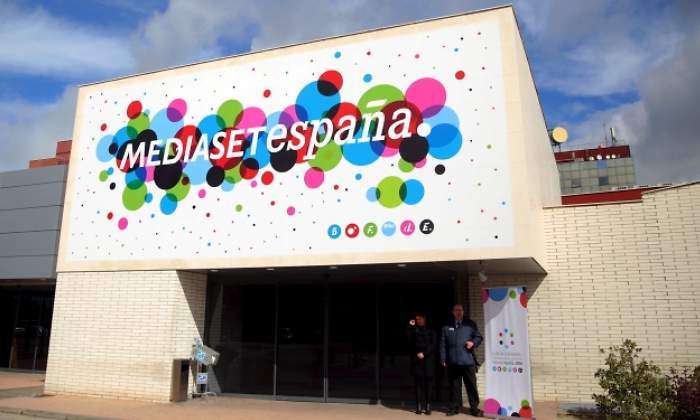 mediaset-foto2.jpg