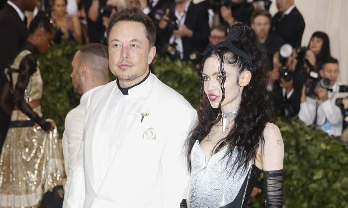 Elon-Musk-y-Grimes-Reuters.jpg