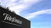 Telefónica vende 11 centros de datos a Asterion por 550 millones y logra una plusvalía de 260 millones