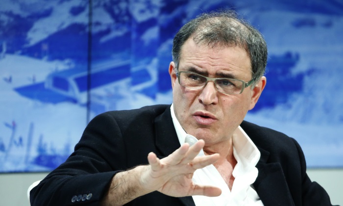 nouriel-roubini-mano.jpg