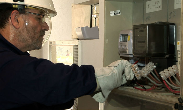 luz-operario.jpg