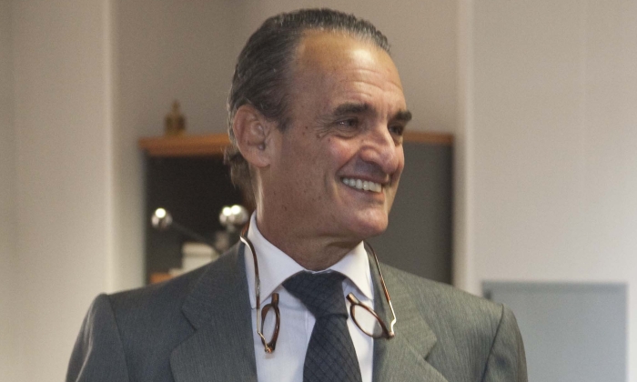 conde-mario-sonrisa.jpg