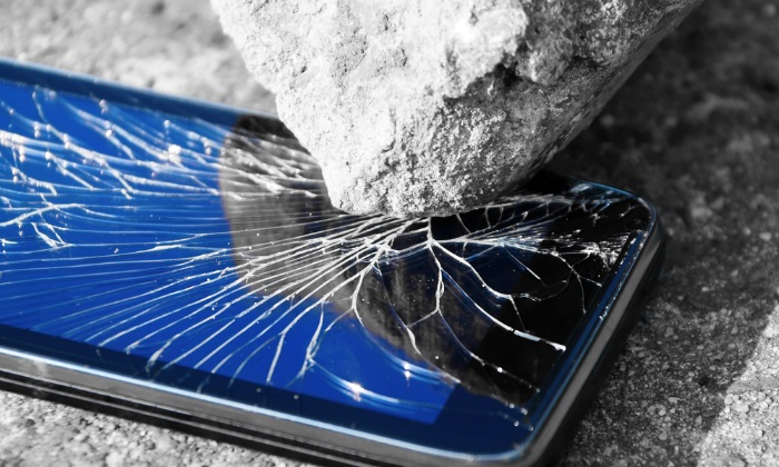 movil-roto.jpg