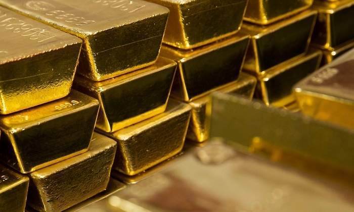 700x420_lingotes-oro-polonia.jpg