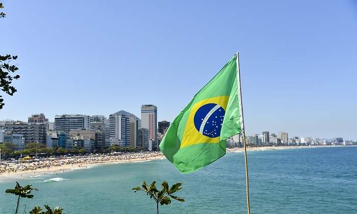 700x420_brasil-playa-viento.jpg