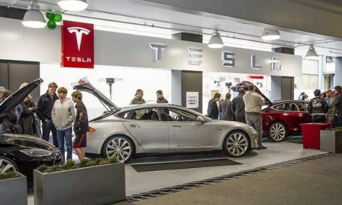 tesla-tienda-fisica.jpg