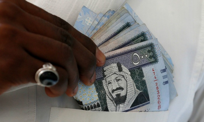 arabia-saudi-riyal.jpg