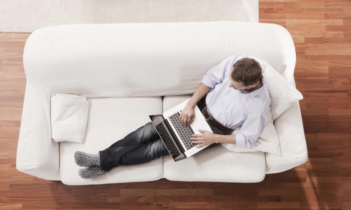 teletrabajo-sofa-getty-700.jpg