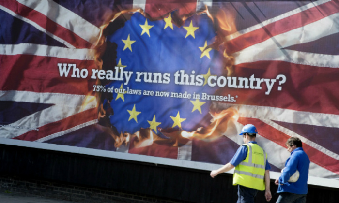 brexit-bandera-anuncio-700420.jpg