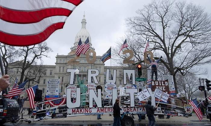 700x420_michigan-manifestacion-trump-reuters-770x420.jpg