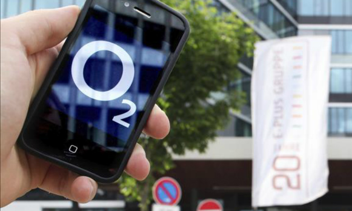 o2-mano-telefono.jpg