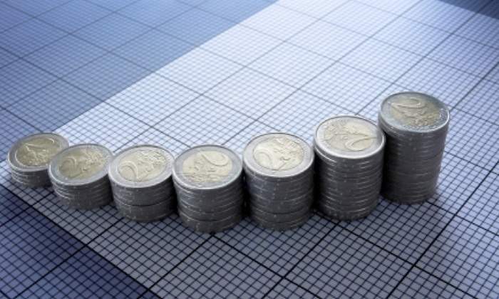 700x420_Euros-monedas-monticulos.jpg