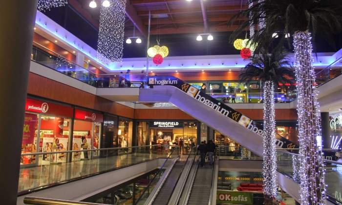 Centro-comericial-ecija.jpg