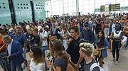 Así se presenta el verano de huelgas en trenes y aeropuertos