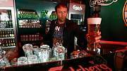 Damm llega a un acuerdo con el Grupo Carlsberg para distribuir su cerveza en España
