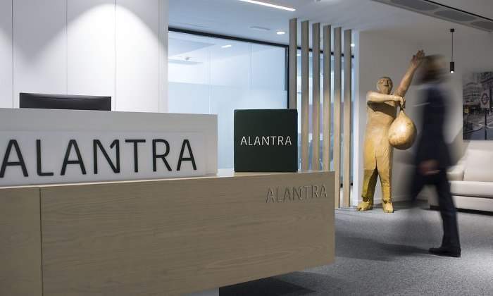 700x420_alantra-recepcion.jpg