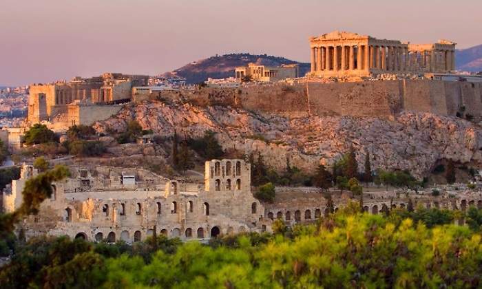 700x420_grecia-atenas-acropolis-panteon-getty-770x420.jpg