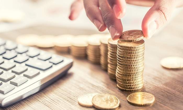 700x420_impuestos-dinero-calculadora-crece-dreams.jpg