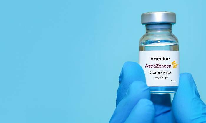 vacuna-astrazeneca-efectos-secundarios-reacciones-adversas.jpg