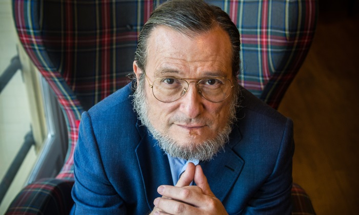 nino-becerra-manos.jpg