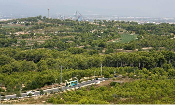bcn-world-700.jpg