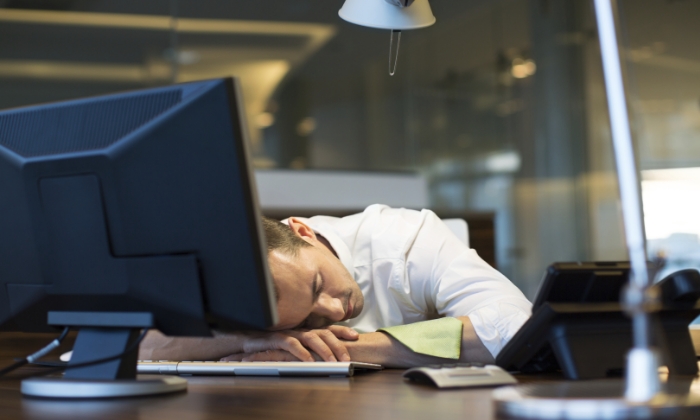 trabajador-dormido.jpg