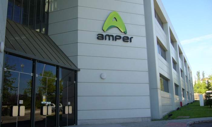 amper.jpg