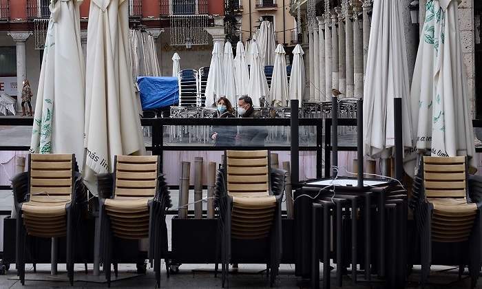 700x420_Terraza-cierre-bares-coronavirus.jpg