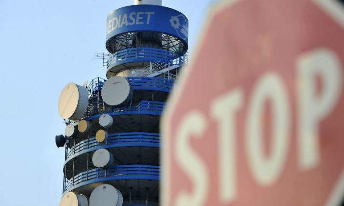 mediaset-stop-reuters.jpg