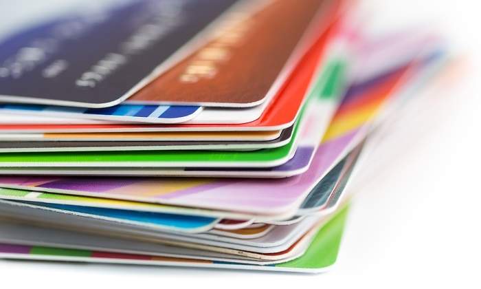 700x420_tarjetas-dreamstime.jpg