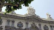 El Tribunal Supremo prohíbe las banderas no oficiales en los edificios públicos
