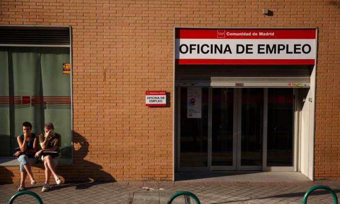 empleo-oficina-vacia-700-reuters.jpg