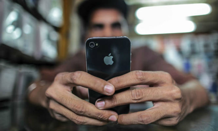 apple-iphone.jpg