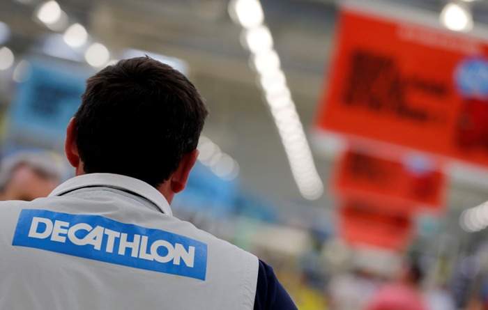 decathlontrabajador.jpg