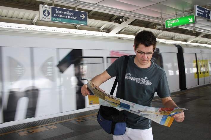 railes-estacion.jpg