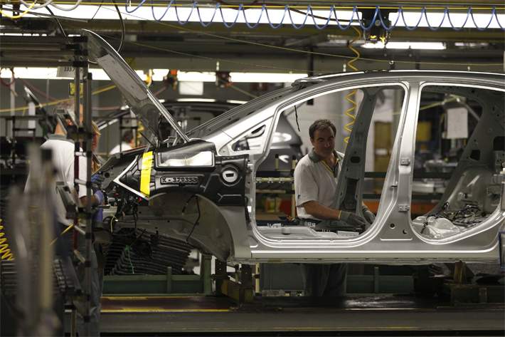 INDUSTRIA