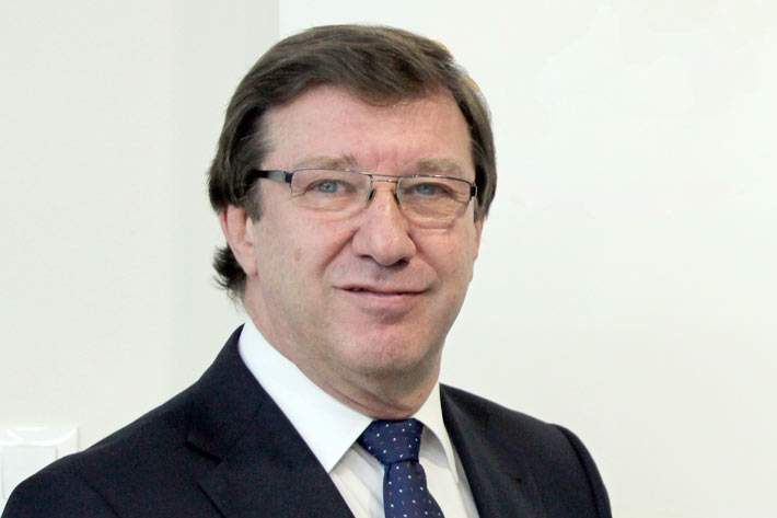 Carlos Abella