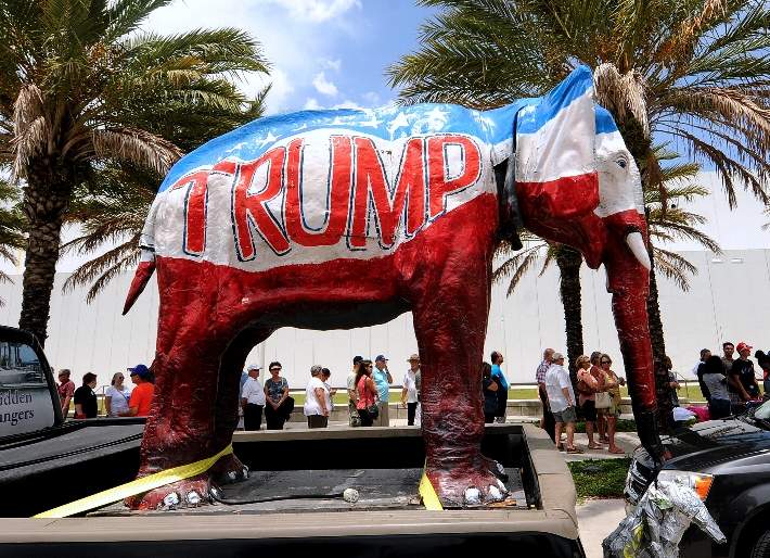 710-elefante-Trump.jpg