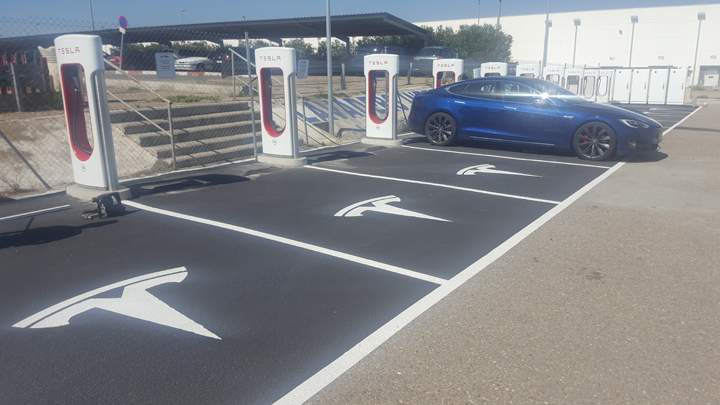 tesla