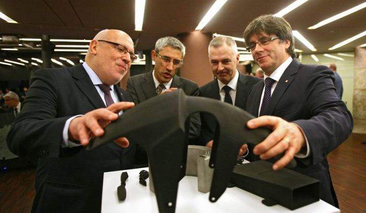 PUIGDEMONT-HUB-3D.jpg