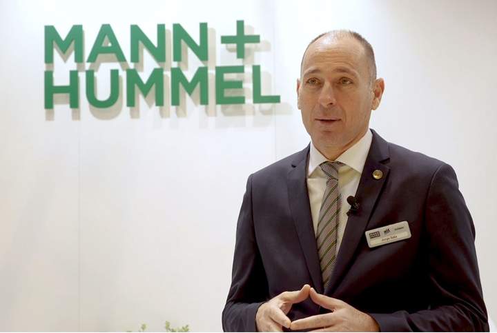 mannhummel
